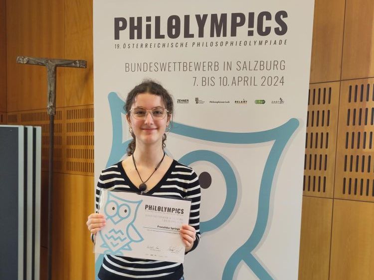 Ausgezeichnete Leistung von Franziska Springer (8C) bei den philolympics